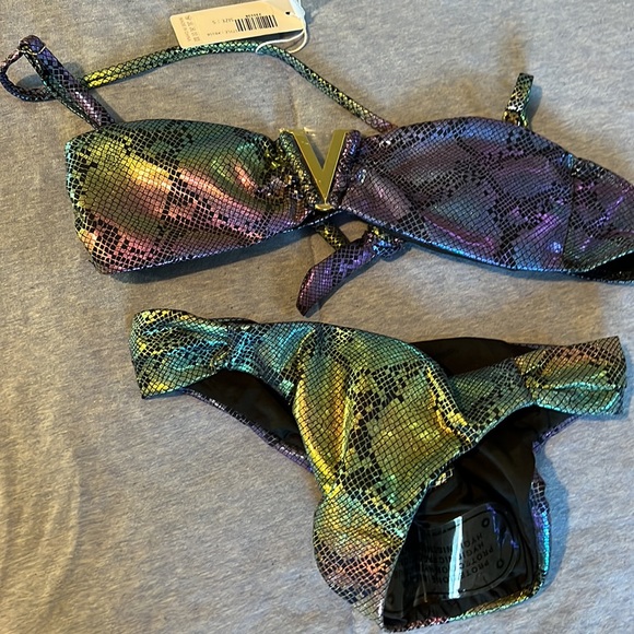 Rainbow snake bikini - Picture 3 of 3